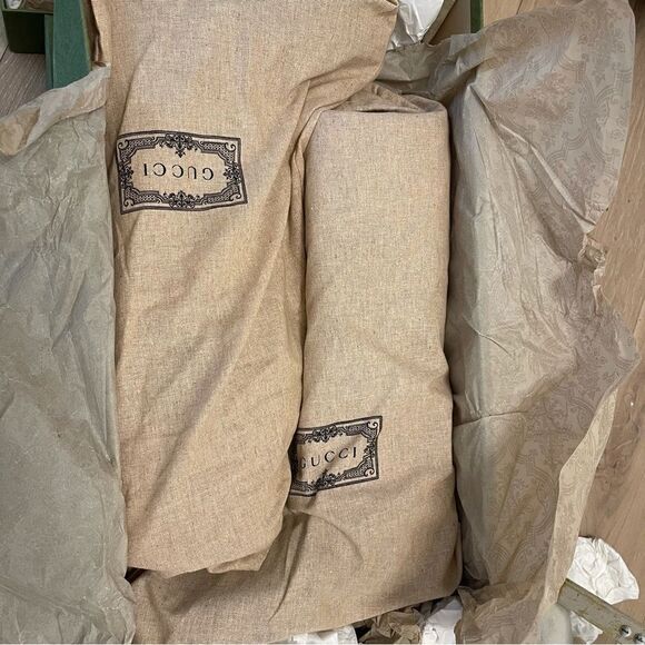 GUCCI
Harness Knee Boot Black/Amber Honey - Picture 13 of 15